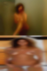 Socializing while pussy eating swinger naked.